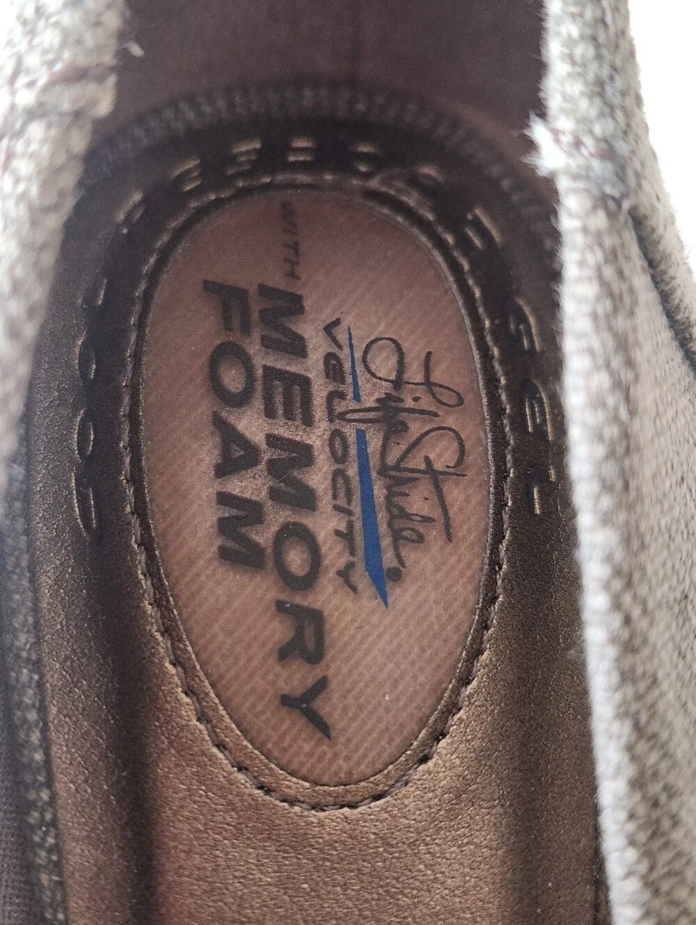 Life Stride Promote Beige Canvas Wedge Shoes with Memory Foam Size 9M